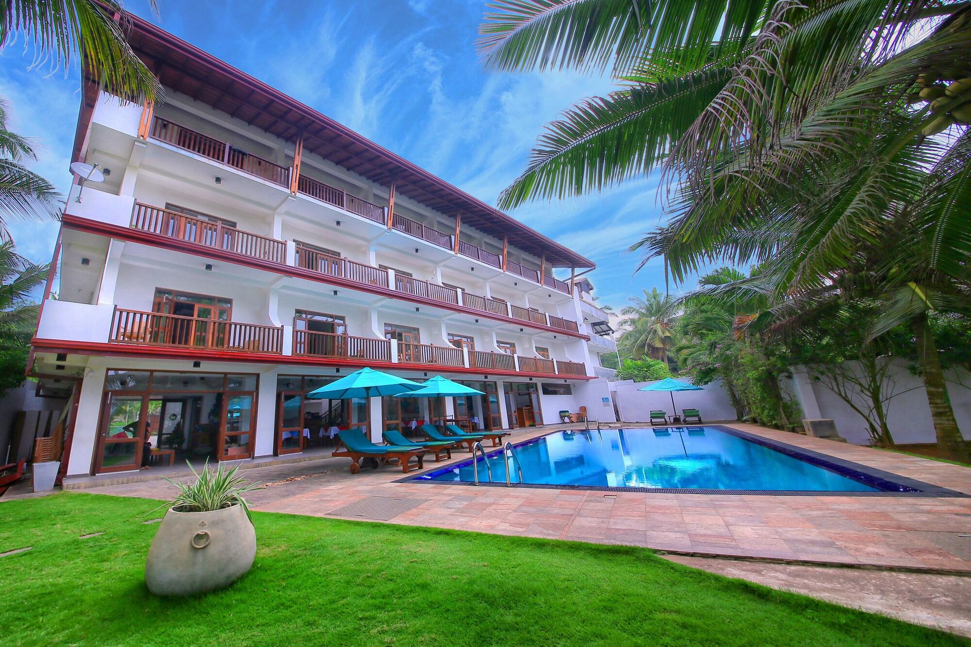 Rockside Beach Resort Бентота Екстериор снимка