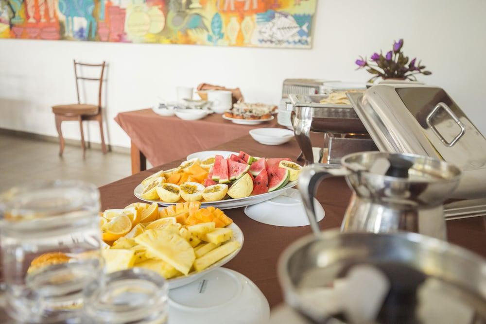 Rockside Beach Resort Бентота Екстериор снимка
