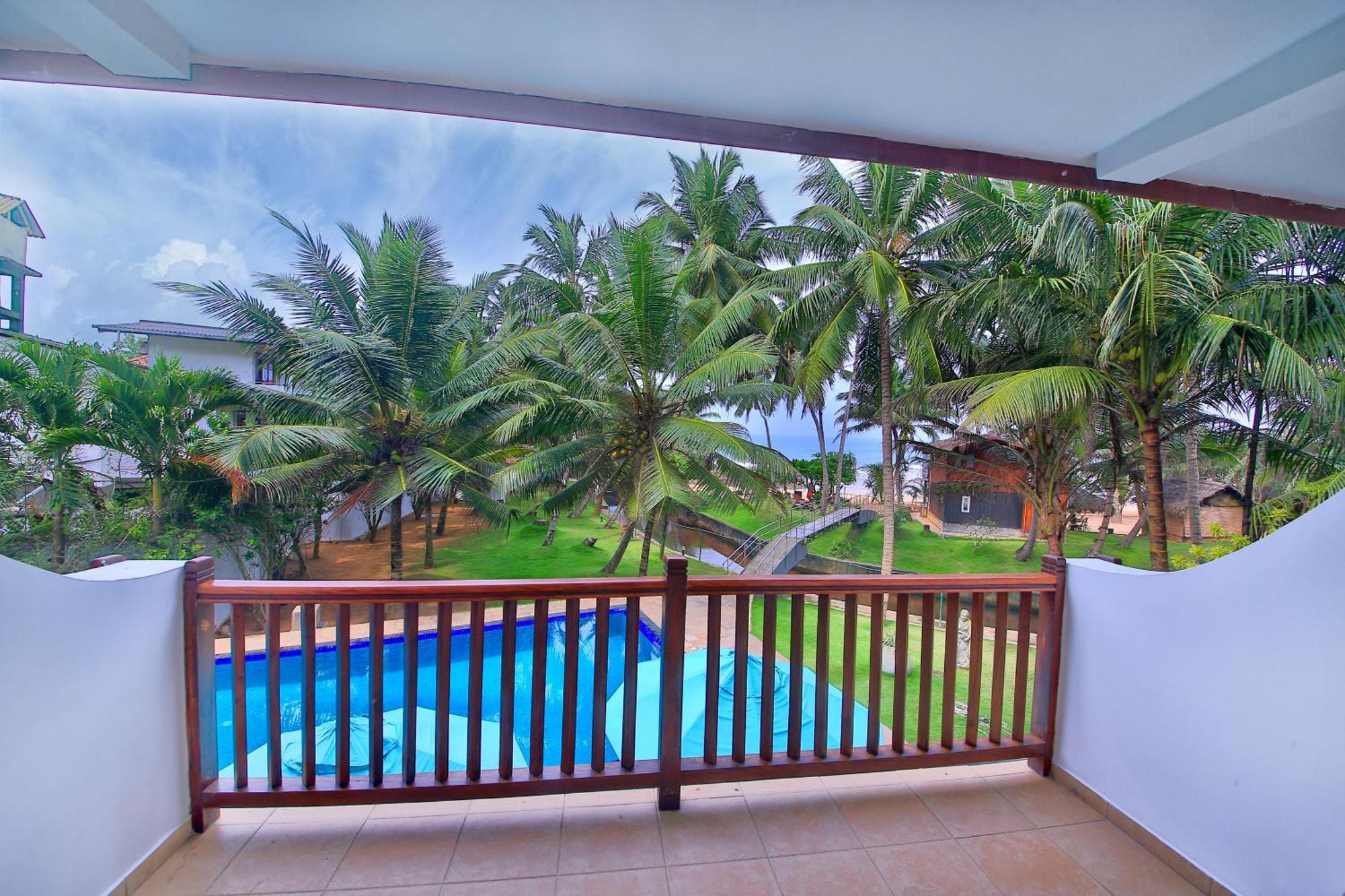 Rockside Beach Resort Бентота Екстериор снимка