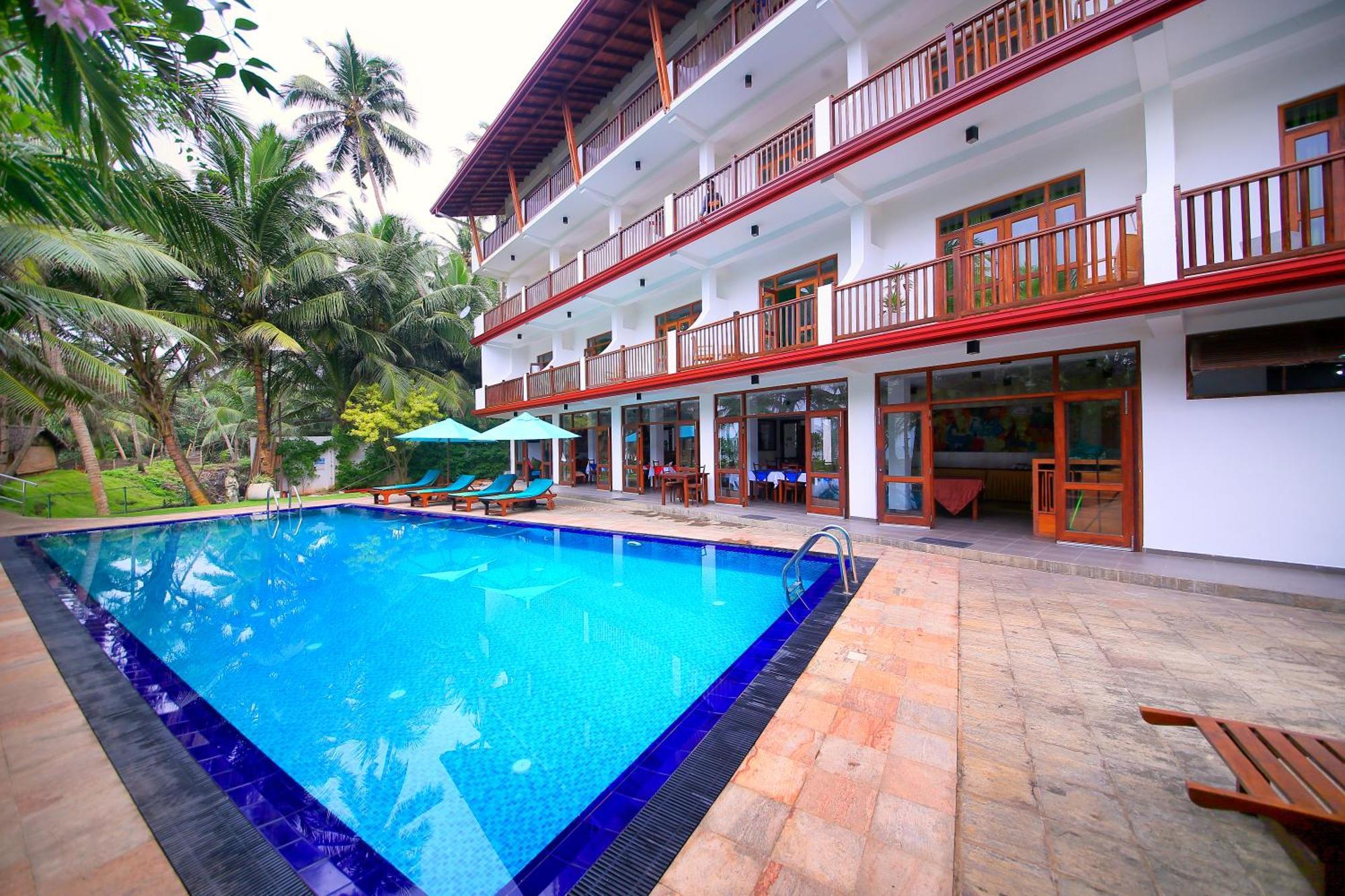 Rockside Beach Resort Бентота Екстериор снимка