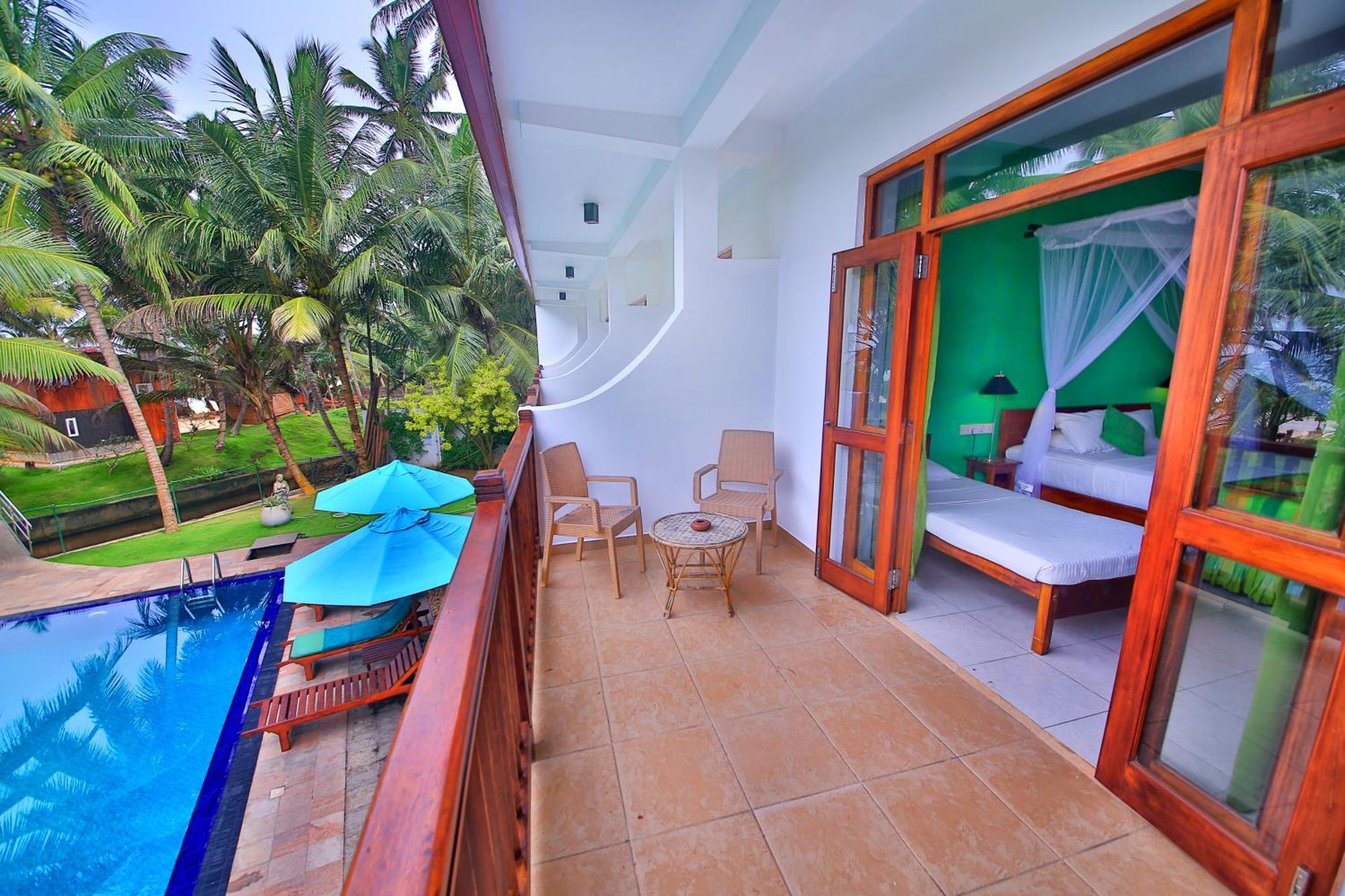Rockside Beach Resort Бентота Екстериор снимка