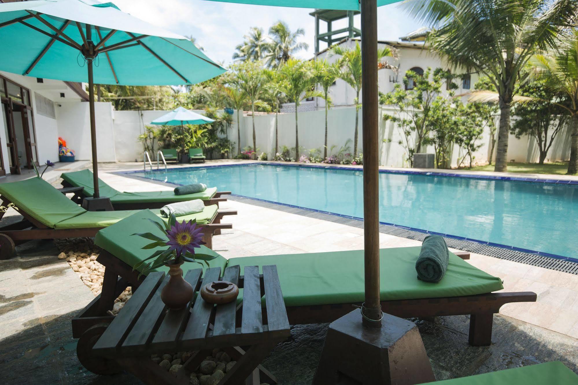 Rockside Beach Resort Бентота Екстериор снимка